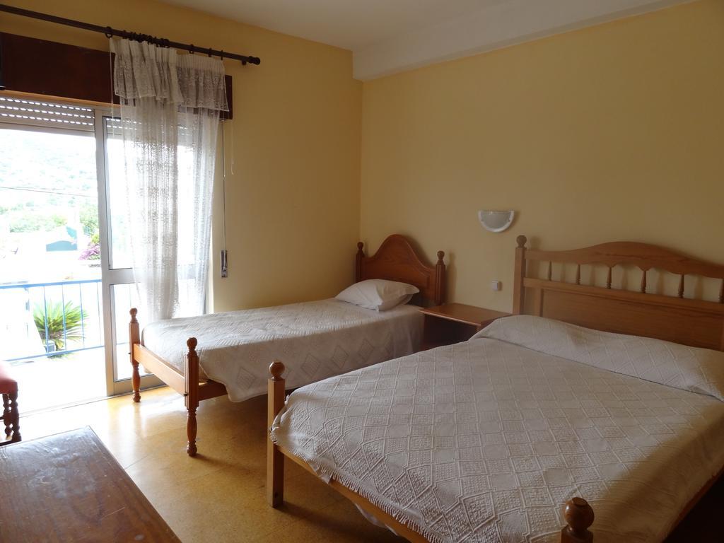 Residencial Espadinha Quarteira Kamer foto