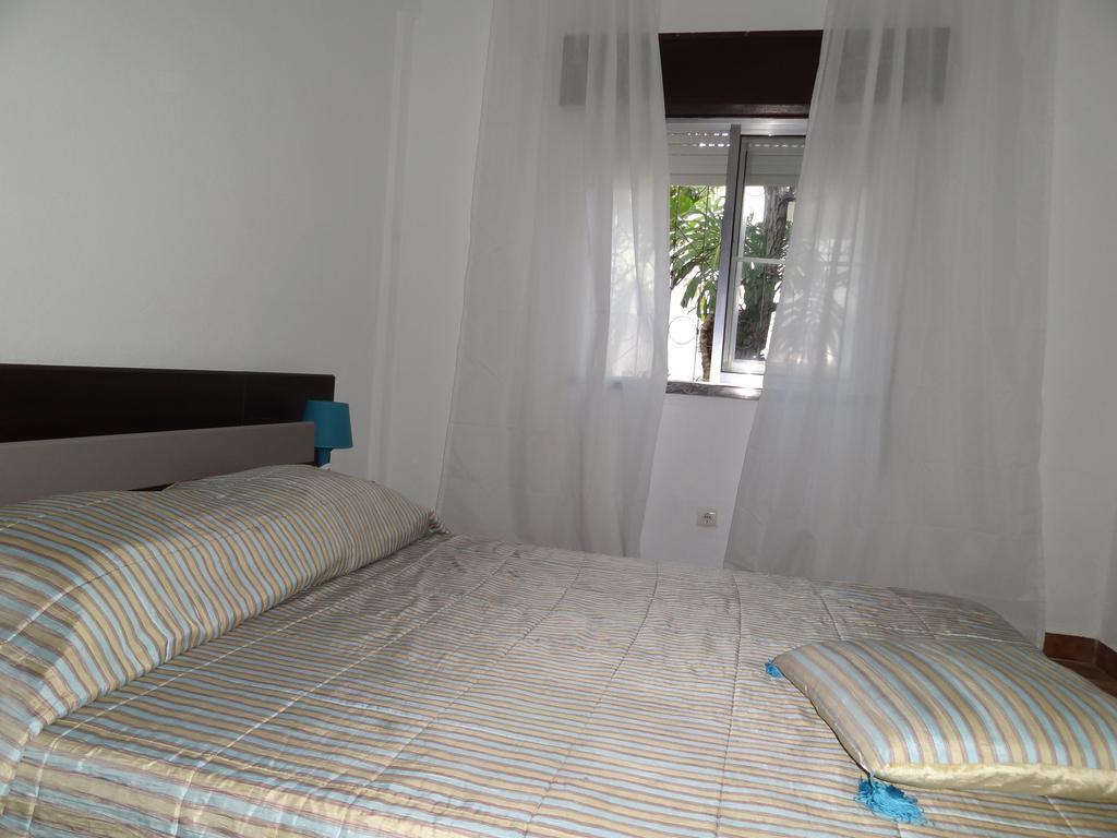 Residencial Espadinha Quarteira Buitenkant foto