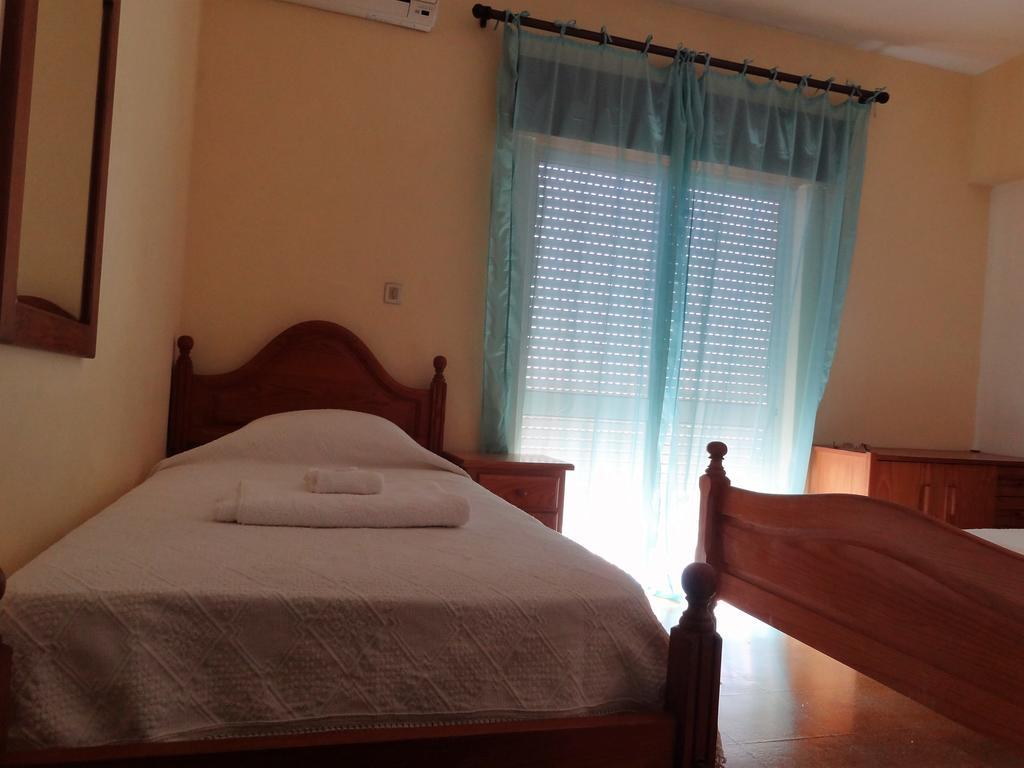 Residencial Espadinha Quarteira Buitenkant foto