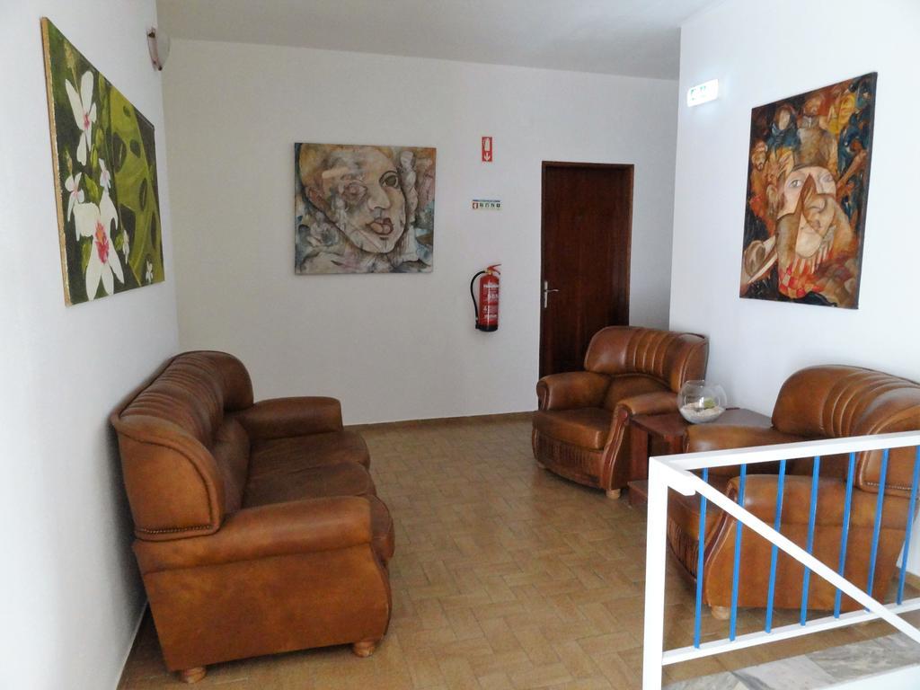 Residencial Espadinha Quarteira Buitenkant foto